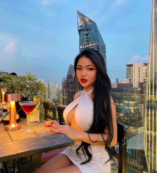 Nikita College Call Girl Dwarka Delhi